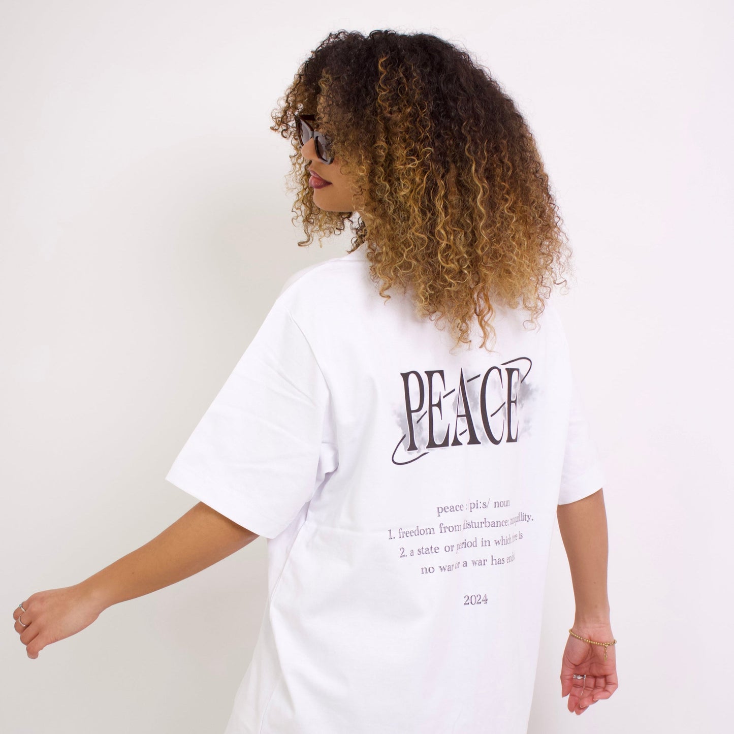 PEACE TEE